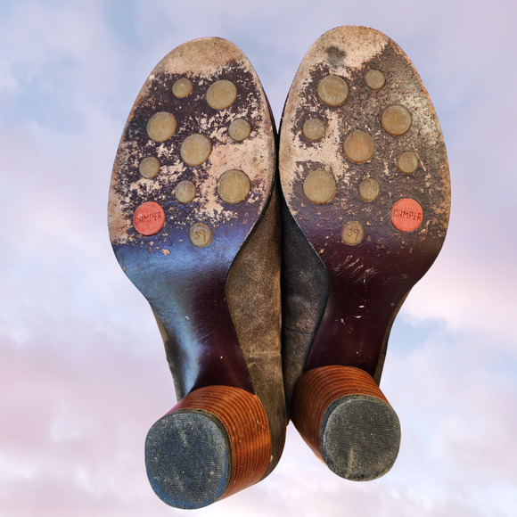 Camper Gray Brown Boho Trendy Western Chic Suede Heeled Boot Sz Womens 8.5 - Picture 4 of 5